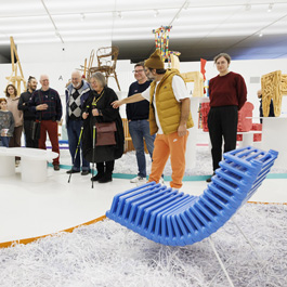 MUDAC - A chair and you « L’atelier du visiteur » © Céline Michel